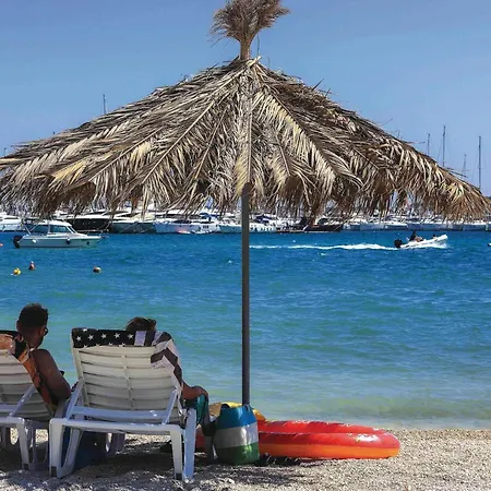 Stunning In Seget Donji شقة